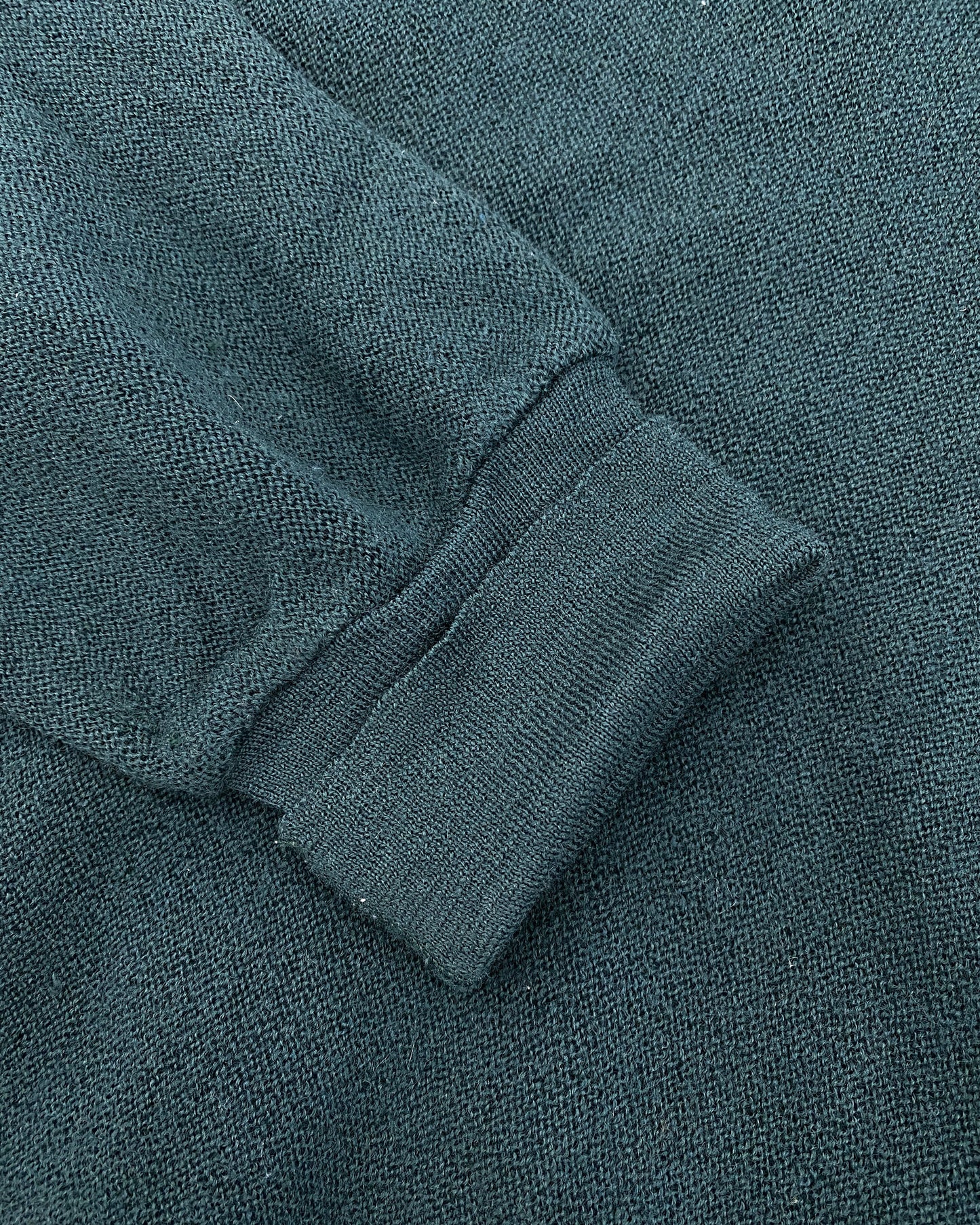 Lacoste 1980s V-Neck Wool Knit Sweater Dark Green