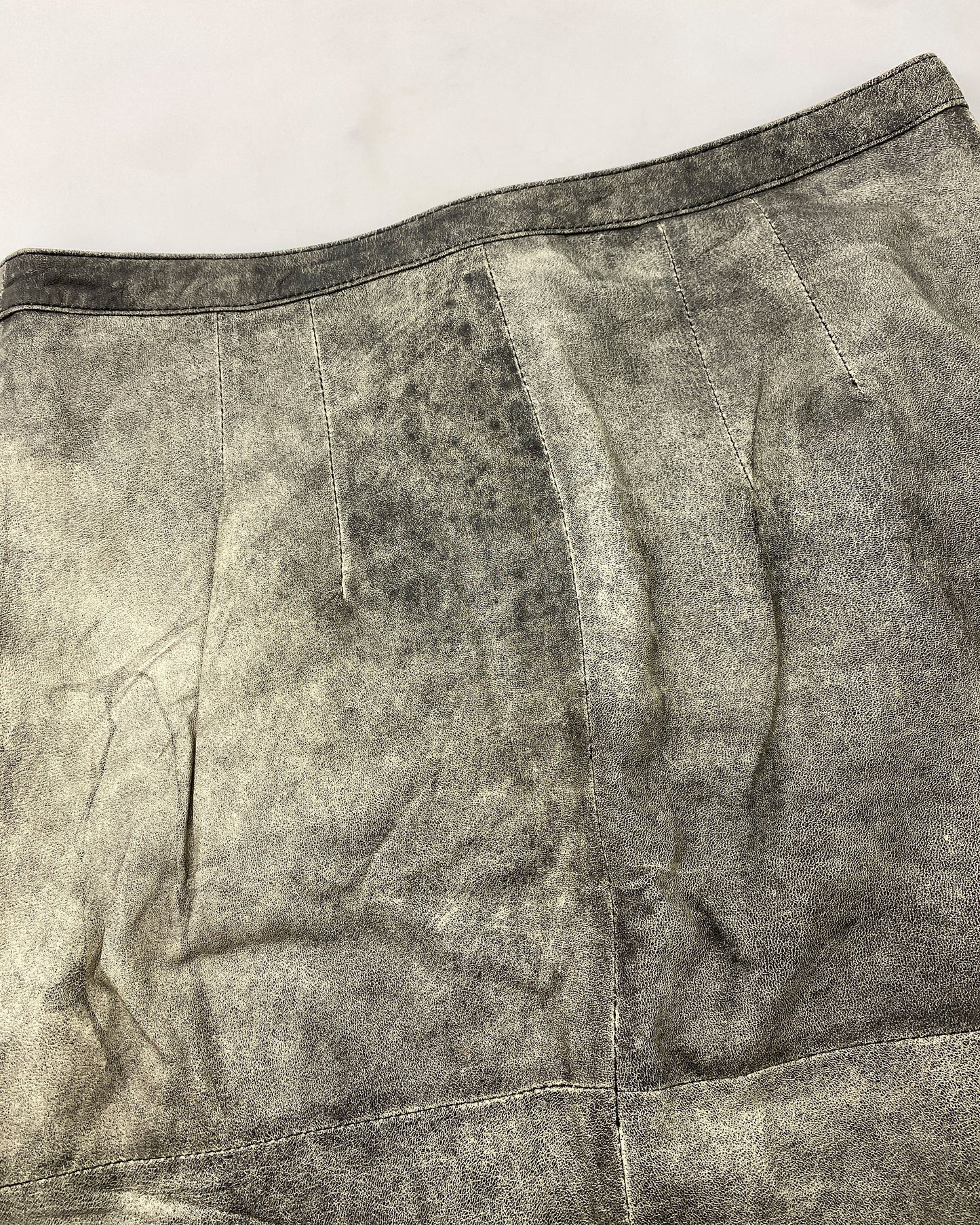 Vintage 2000s Full Zip Cracked Leather Skirt Black Black Beige