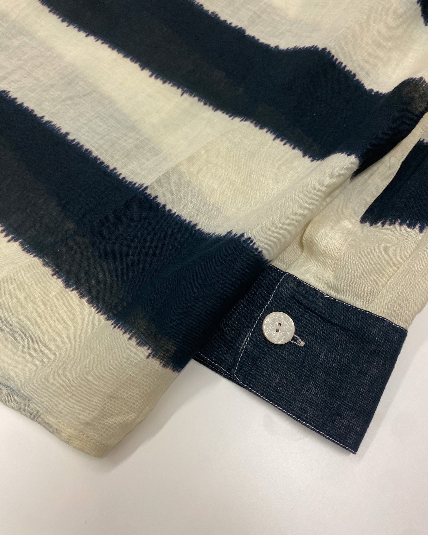 Day is Grey 1980s Striped Linen Shirt Creme Black