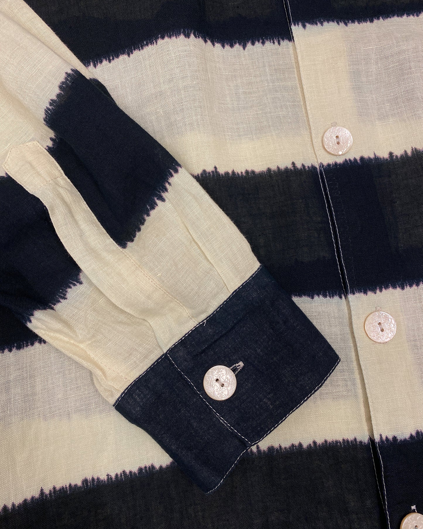 Day is Grey 1980s Striped Linen Shirt Creme Black