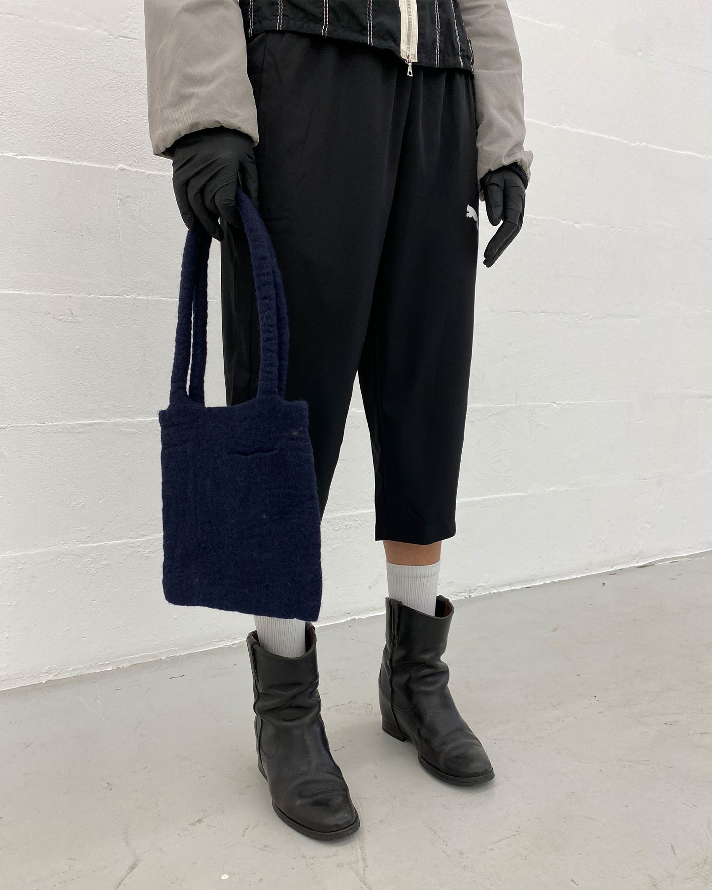 Selfmade 2000s Felt Handbag Navy