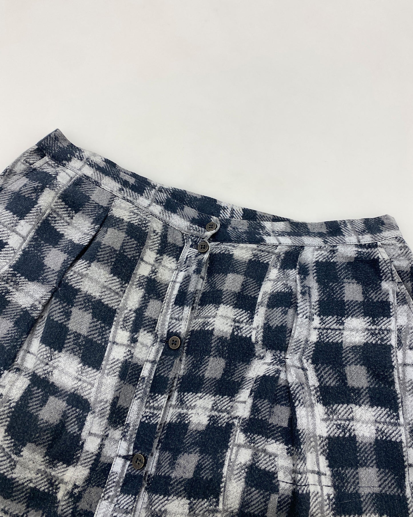 Maison Martin Margiela MM6 AW20010 Mini Button Tartan Skirt Grey