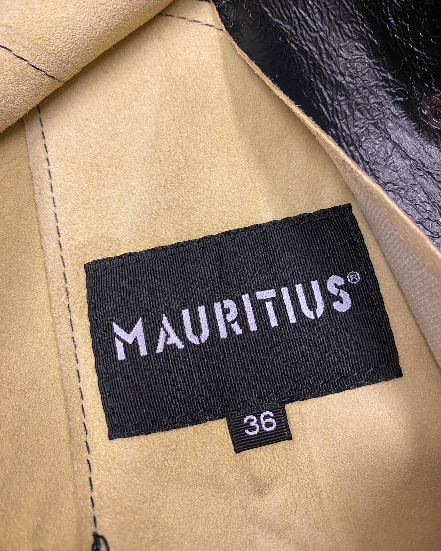 Mauritius 2010s Cracked Leather Blazer Jacket Black