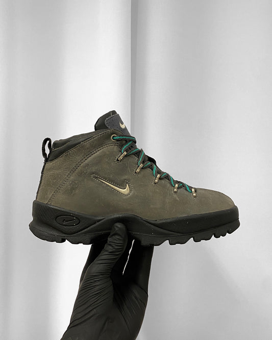 Nike ACG 1998 Hiking Leather Boots Grey