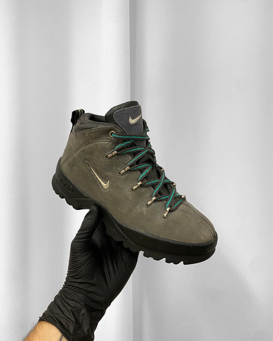 Nike ACG 1998 Hiking Leather Boots Grey
