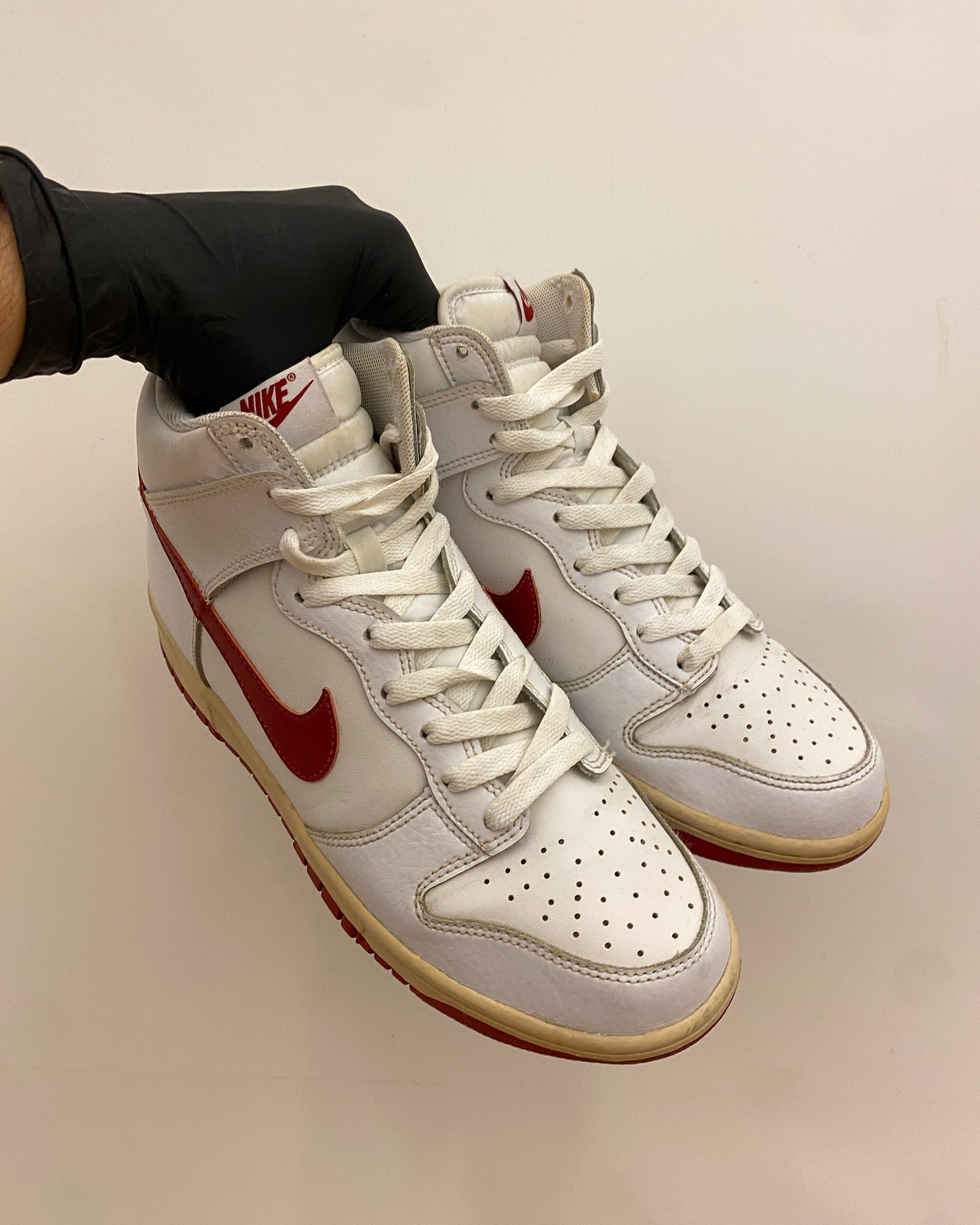 Nike 2017 Dunk High Gym Red Classic Sneaker White Red