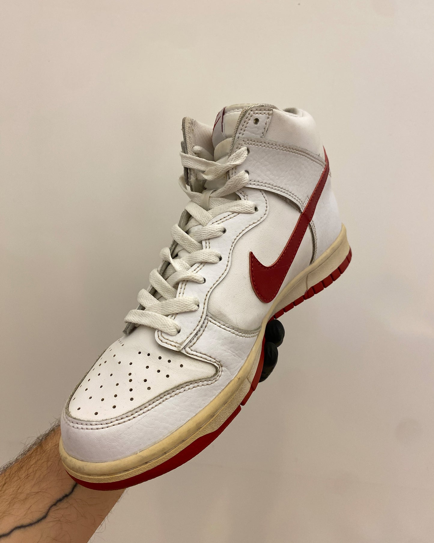 Nike 2017 Dunk High Gym Red Classic Sneaker White Red