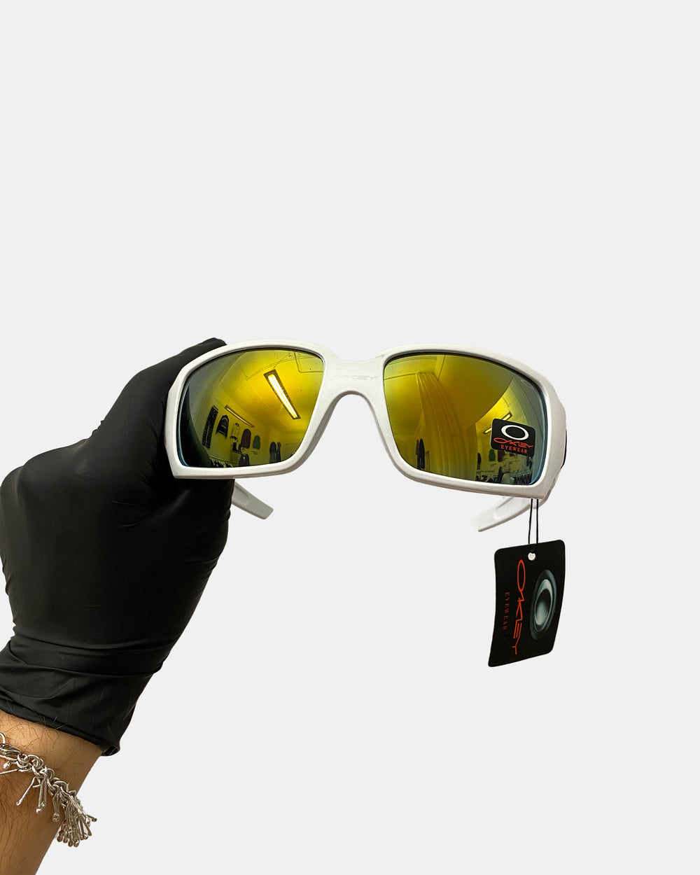 Oakley 2010s Oil Rig Sunglasses White