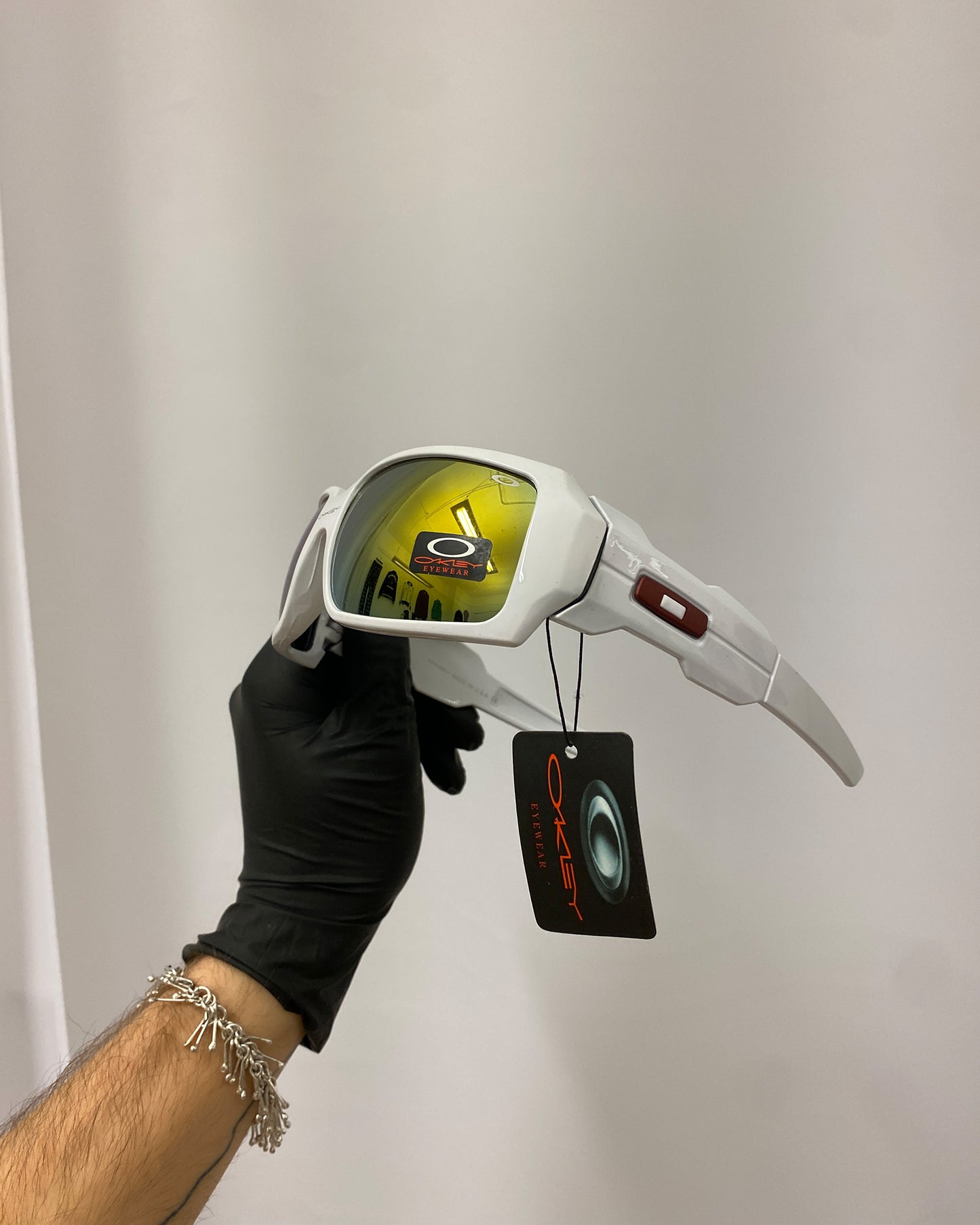 Oakley 2010s Oil Rig Sunglasses White