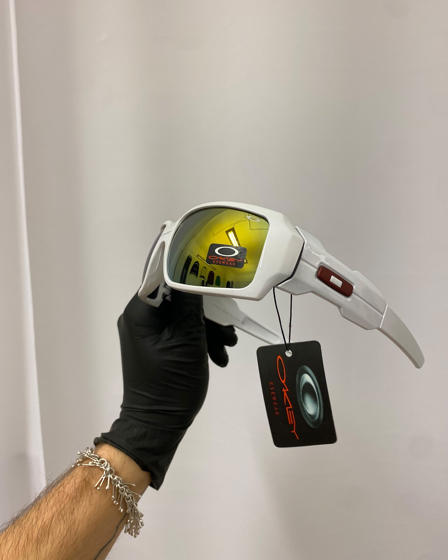 Oakley 2010s Oil Rig Sunglasses White