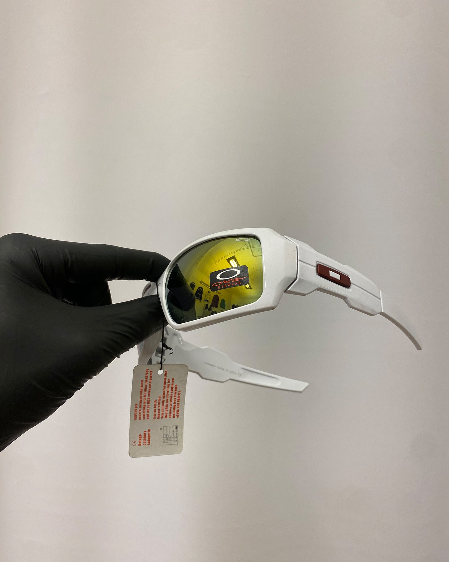 Oakley 2010s Oil Rig Sunglasses White