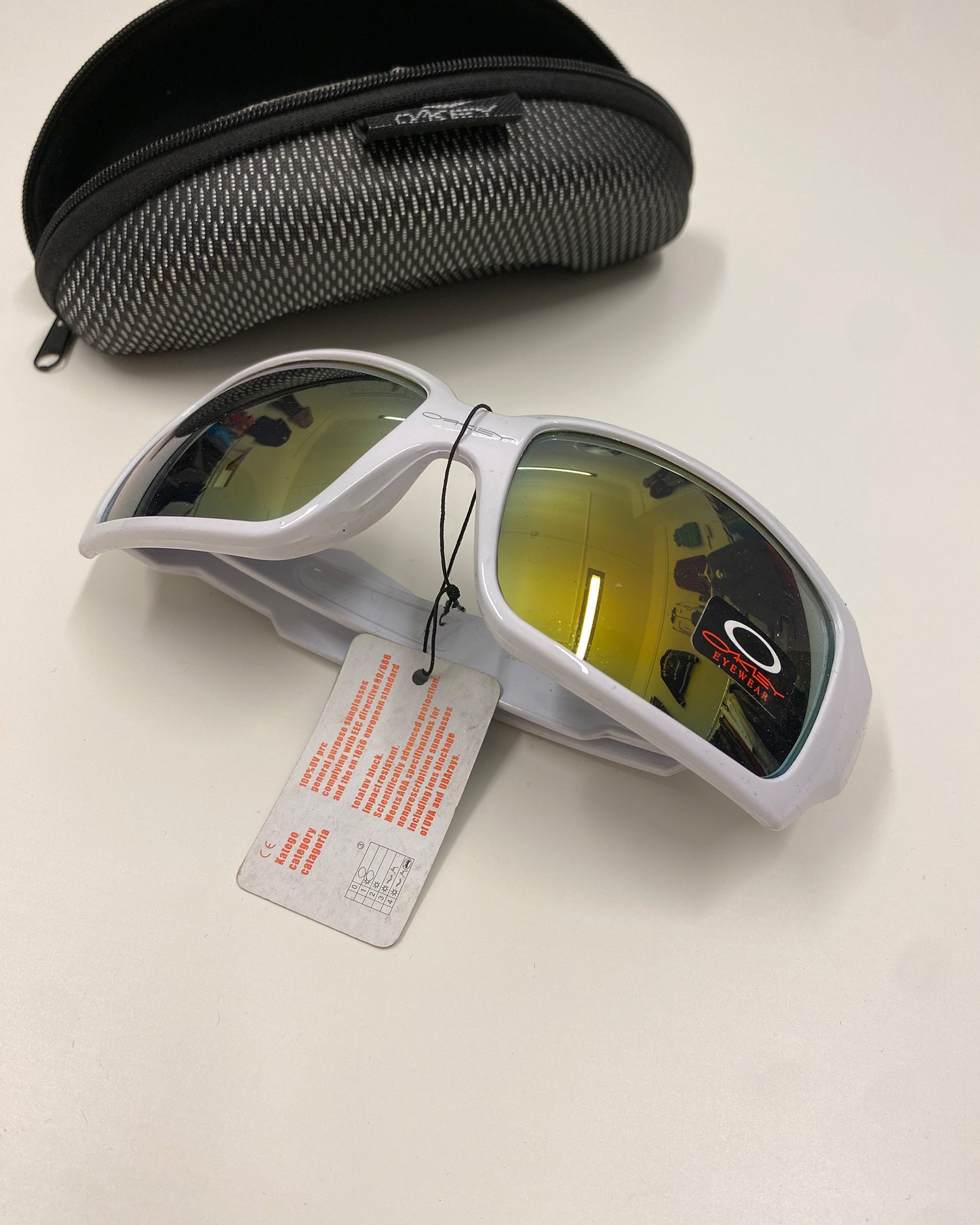 Oakley 2010s Oil Rig Sunglasses White