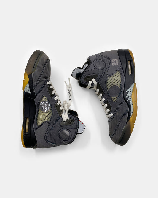 Off-White x Nike 2020 Air Jordan 5 Retro Sneaker Muslin Grey