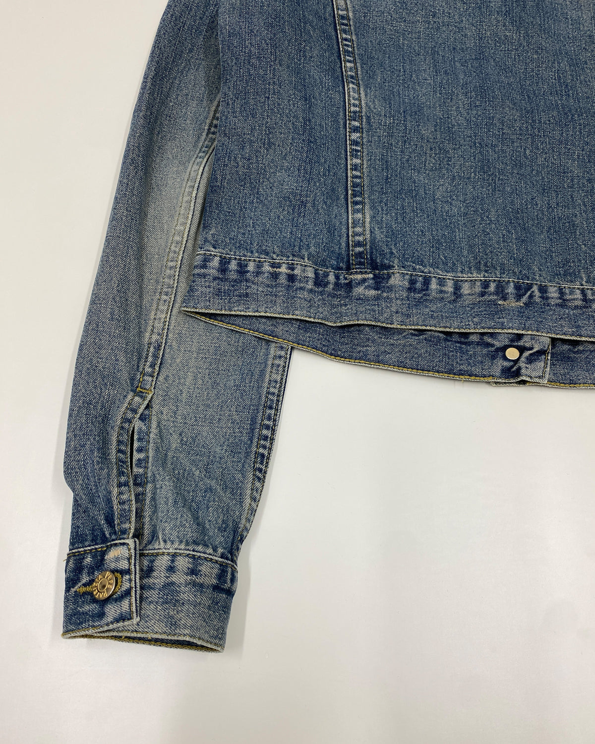 Patrizia Pepe 2000s Classic Denim Jacket Blue