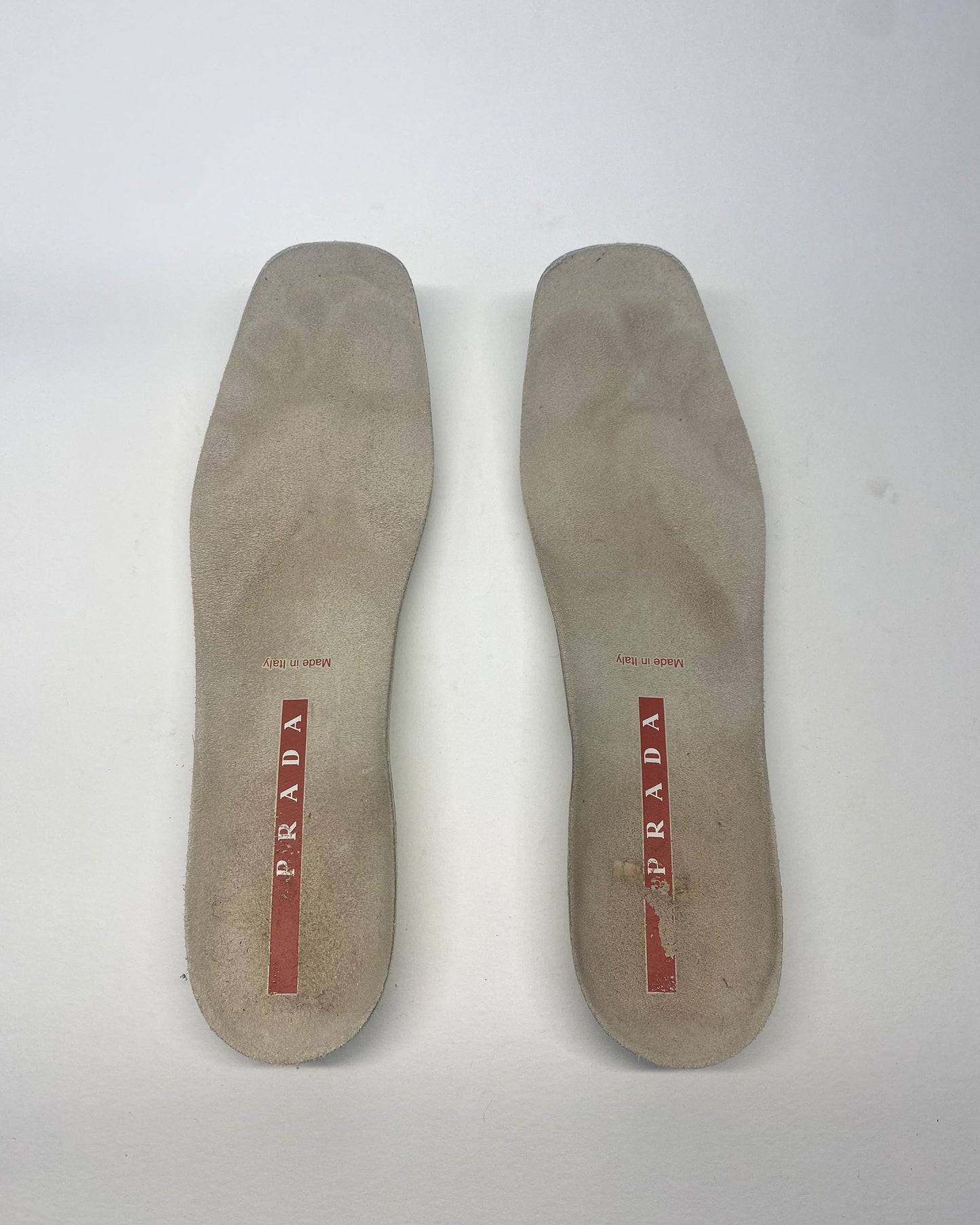 Prada 2000s E2003 Low Top Sneaker Silver Red