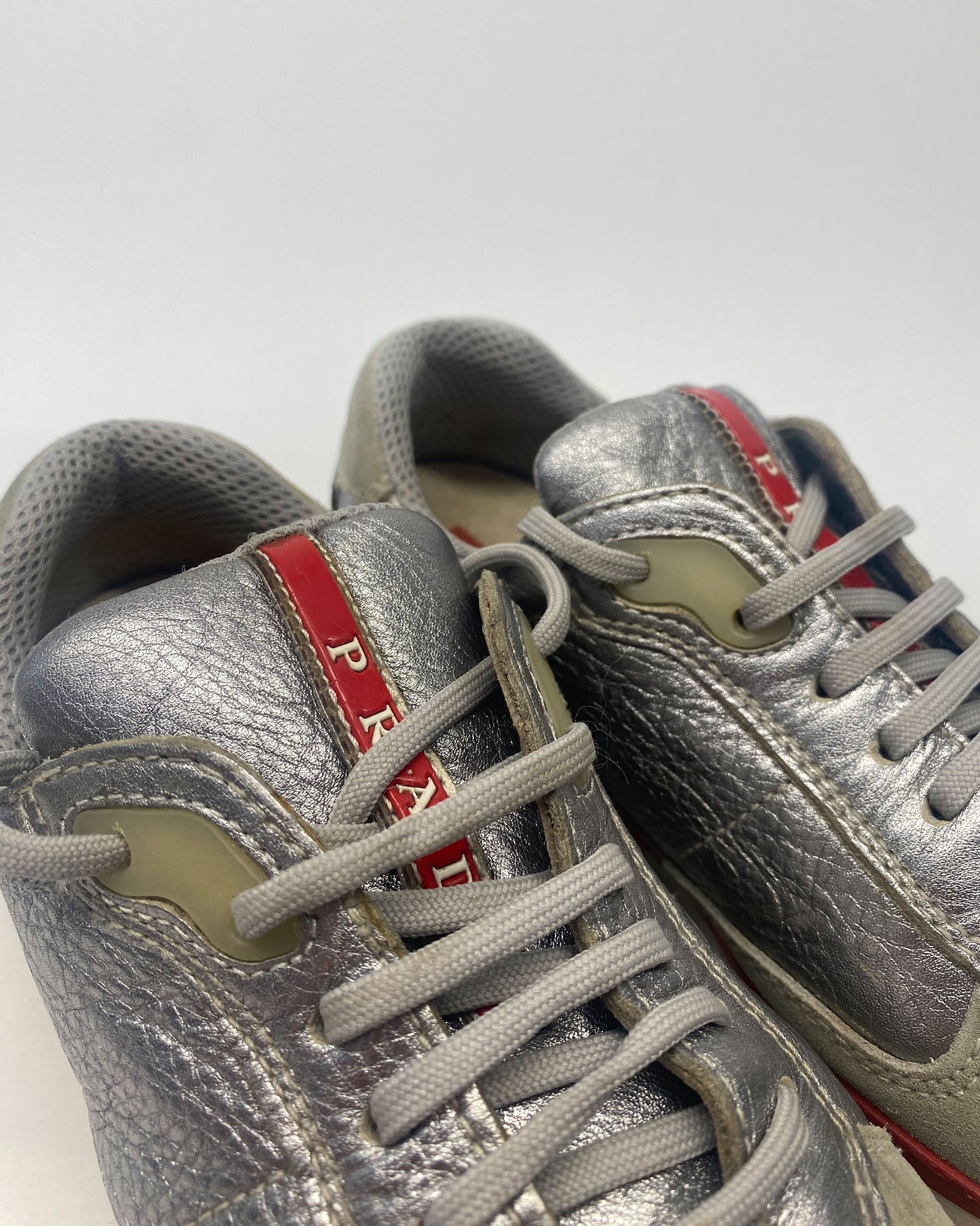Prada 2000s E2003 Low Top Sneaker Silver Red