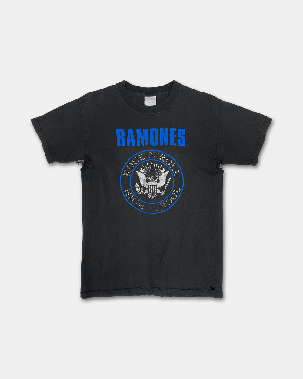 Vintage 1990s Trashed Hey Ho Lets Go Ramones Band T-Shirt Black