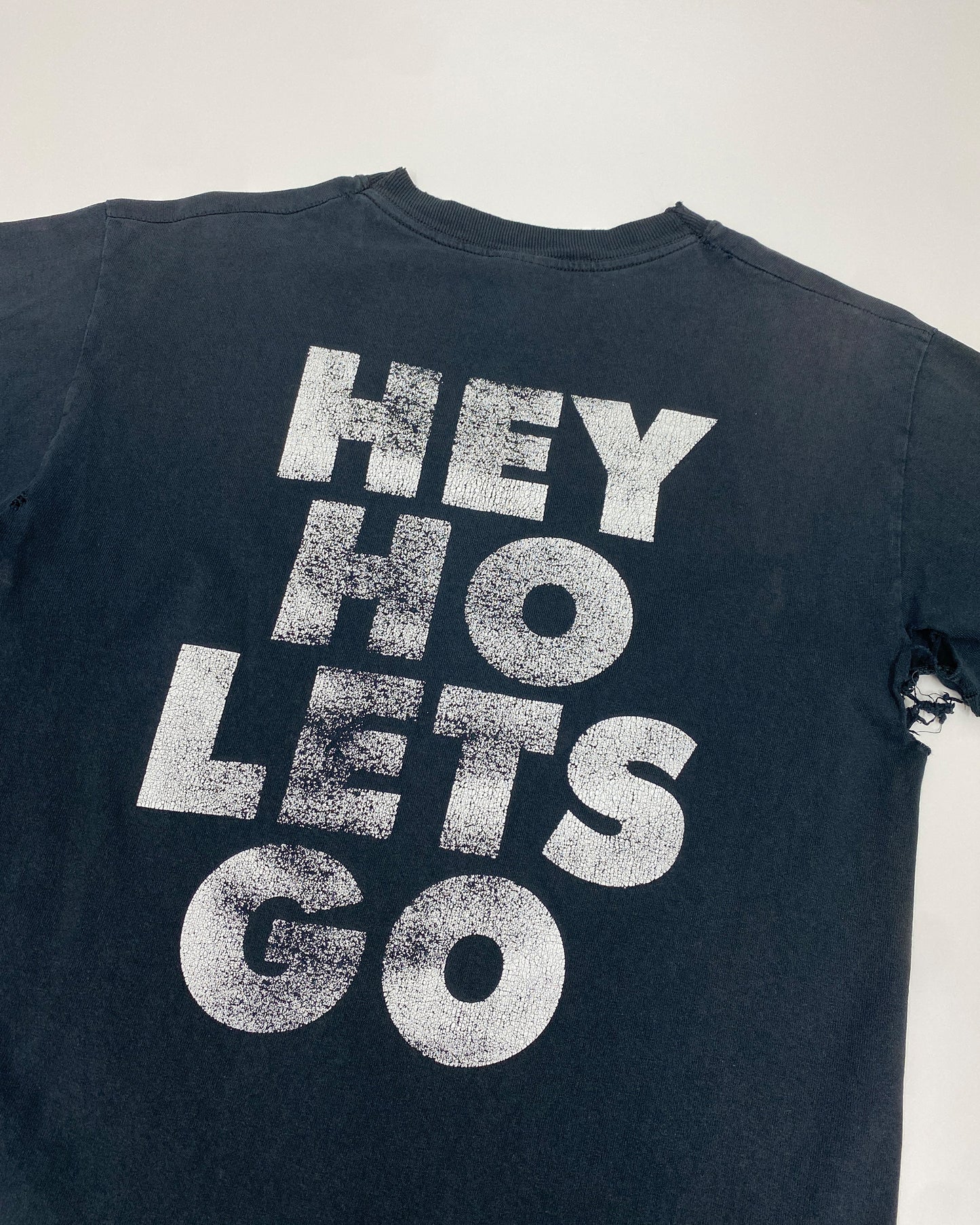 Vintage 1990s Trashed Hey Ho Lets Go Ramones Band T-Shirt Black