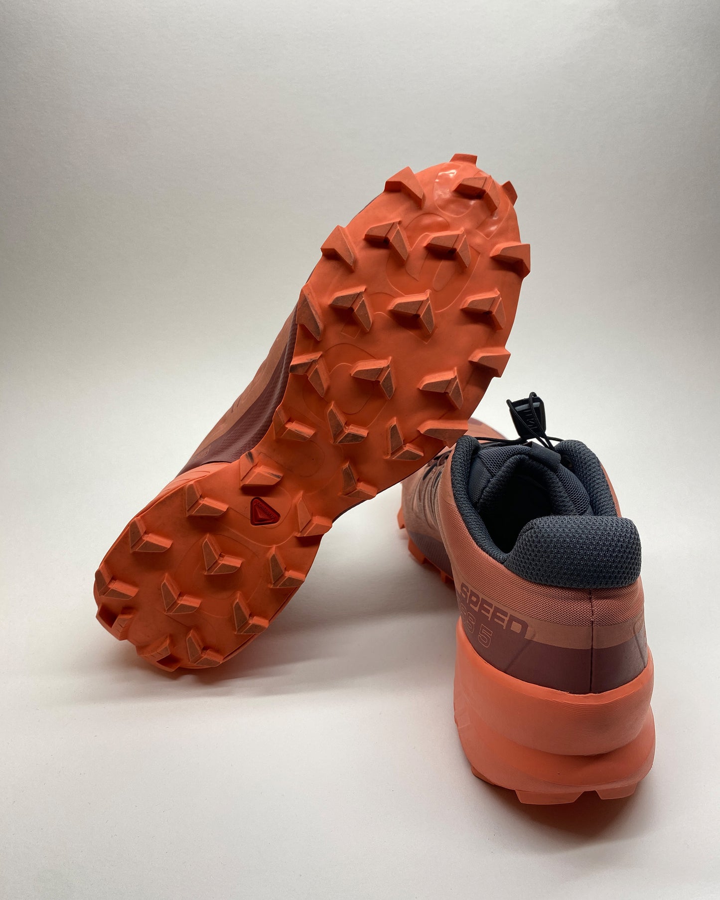 Salomon 2019 Speedcross 5 Sneaker Salmon