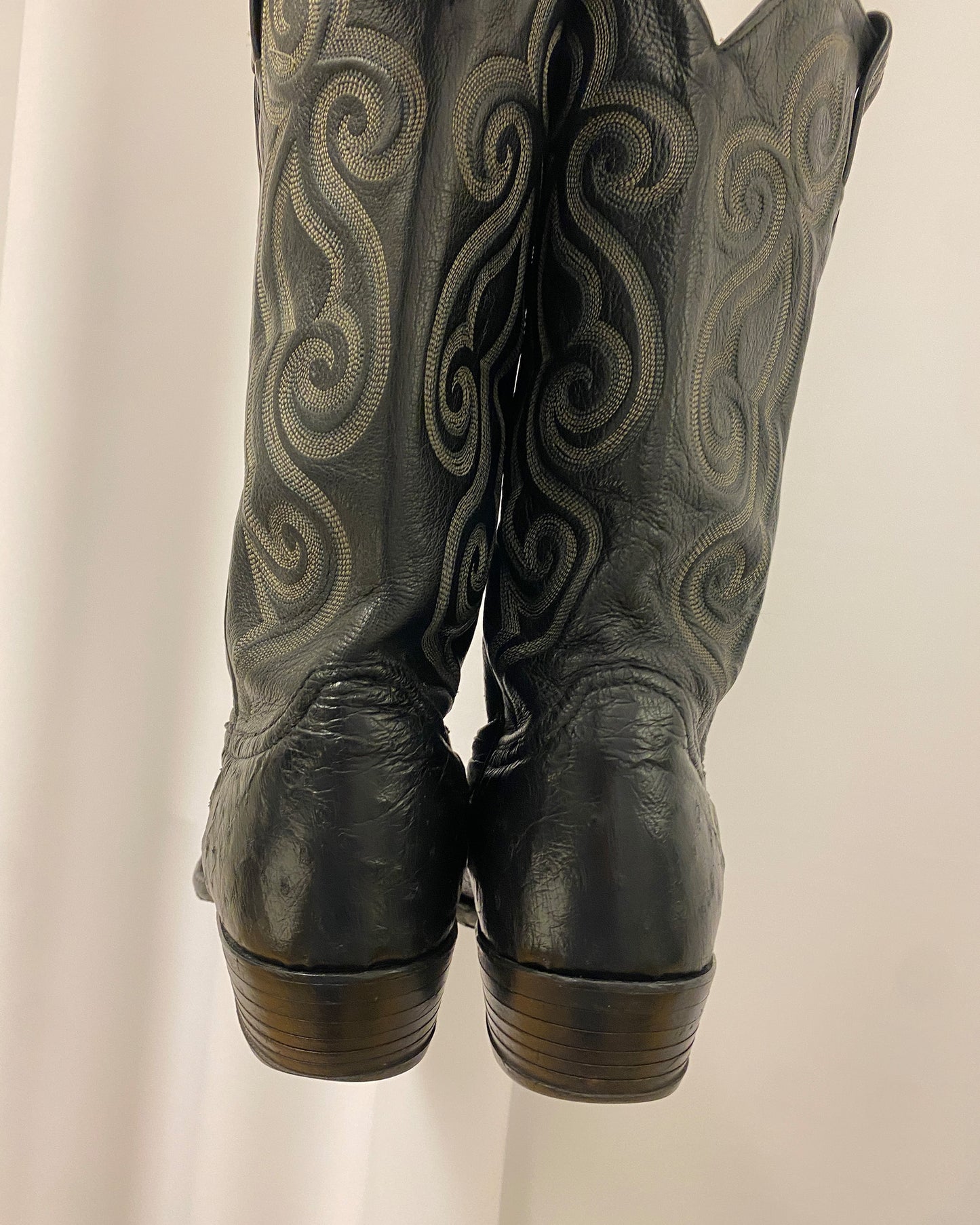 Tony Lama 2000s Cowboy Ostrich Leather Boots Black