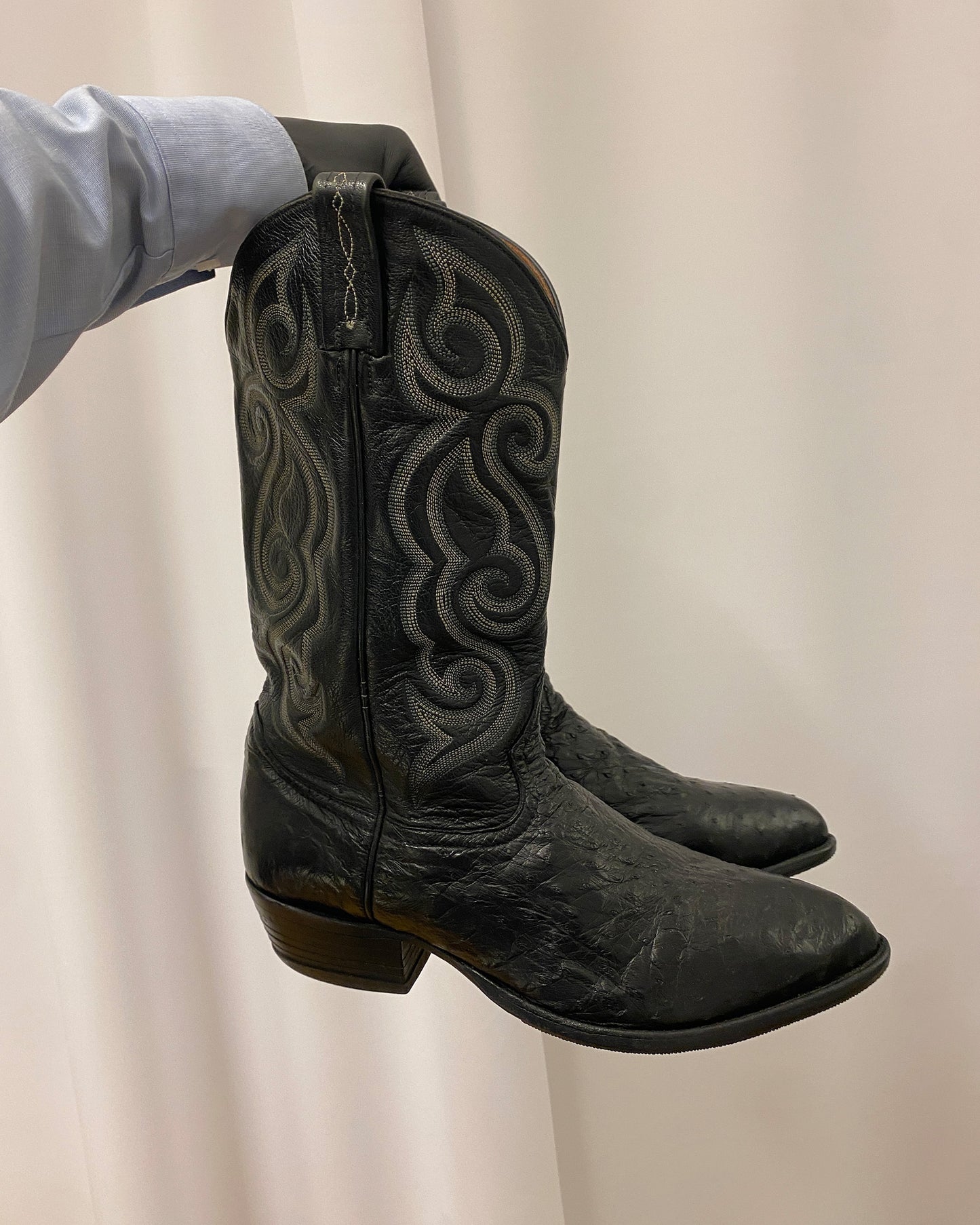 Tony Lama 2000s Cowboy Ostrich Leather Boots Black