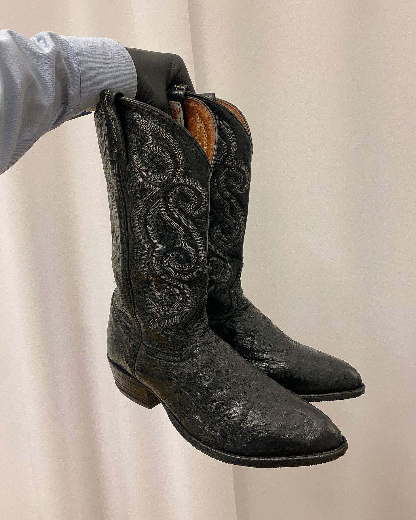 Tony Lama 2000s Cowboy Ostrich Leather Boots Black