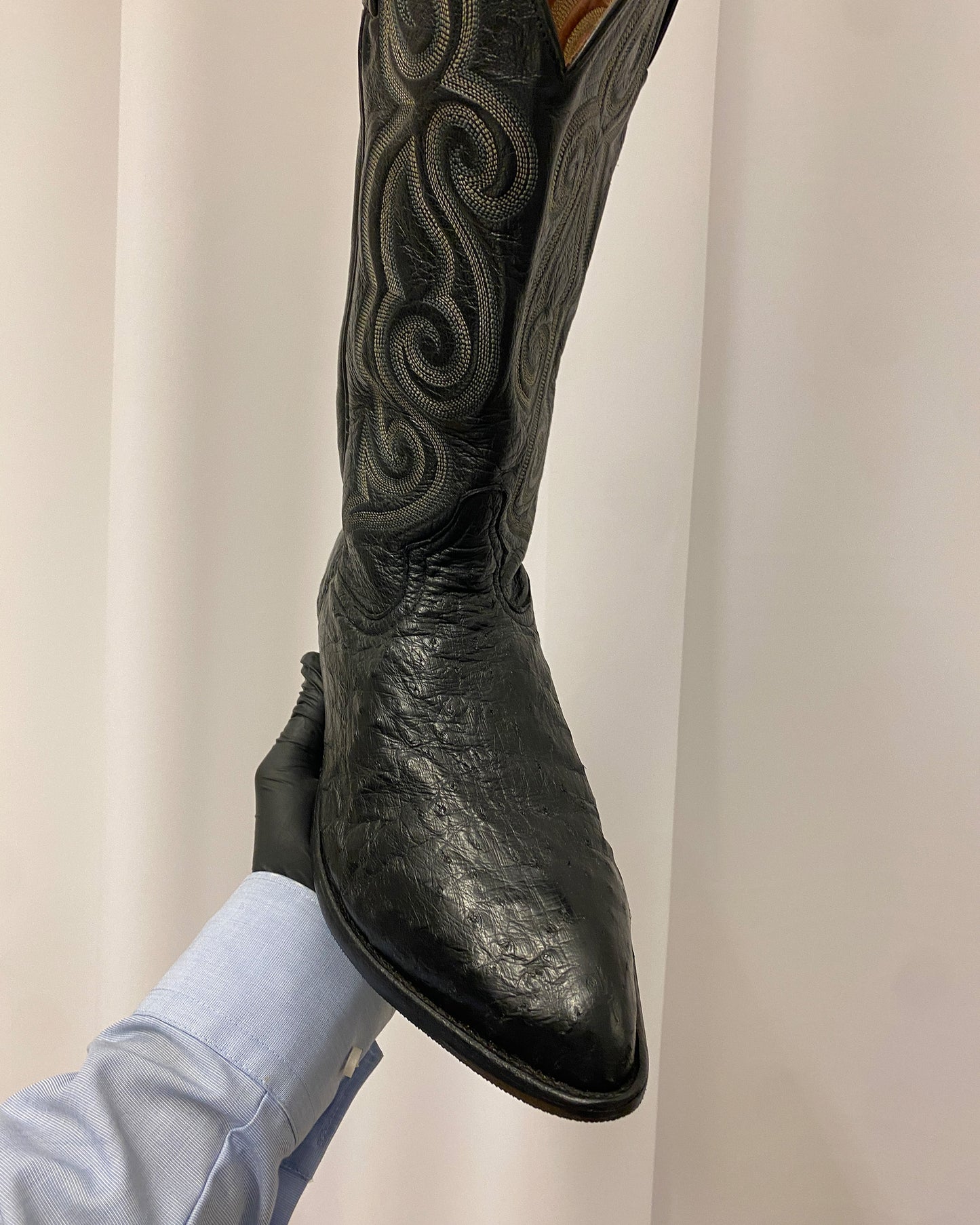 Tony Lama 2000s Cowboy Ostrich Leather Boots Black