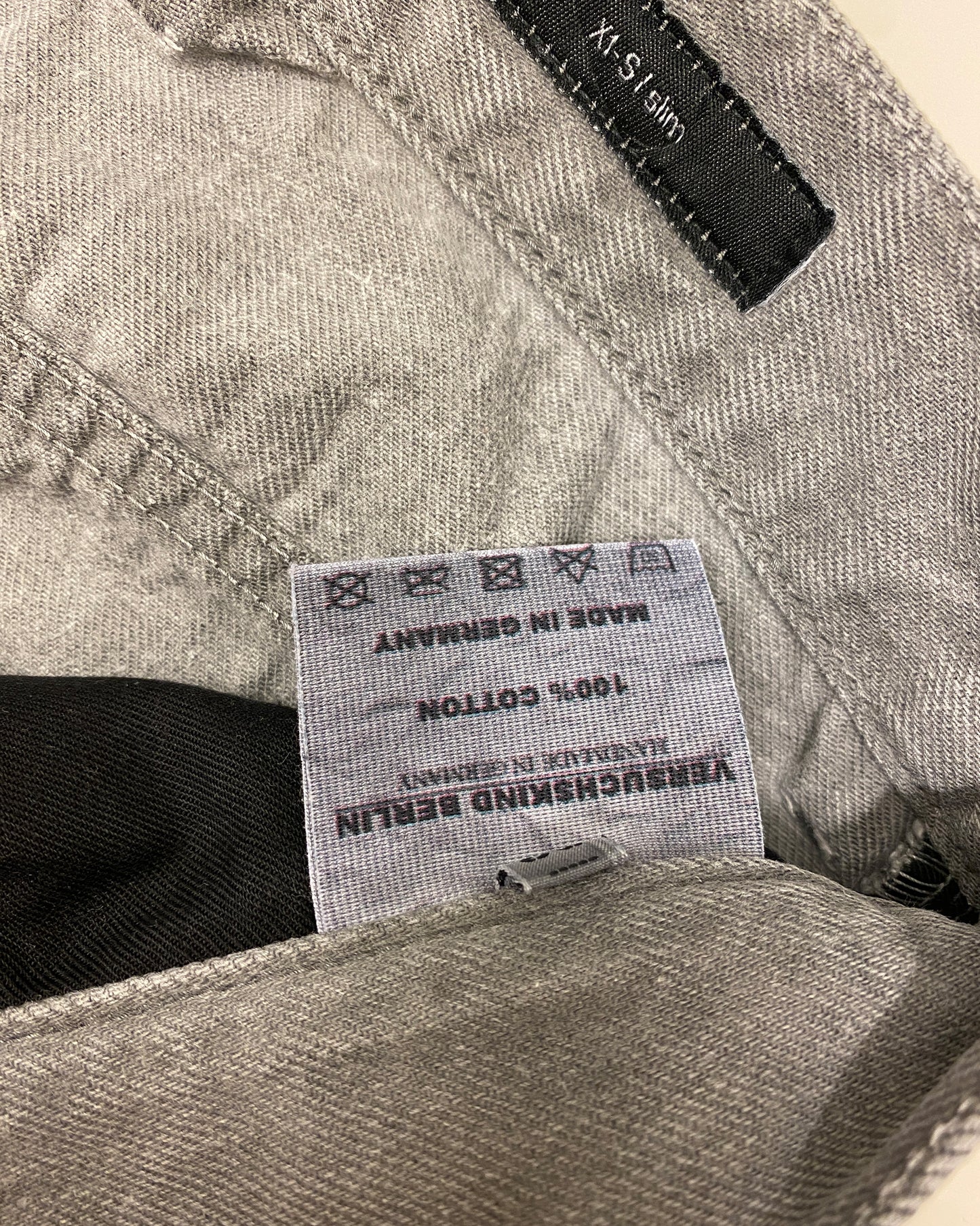 Versuchskind Berlin 2010s X1-Sl Slim Asymmetrical Denim Light Grey