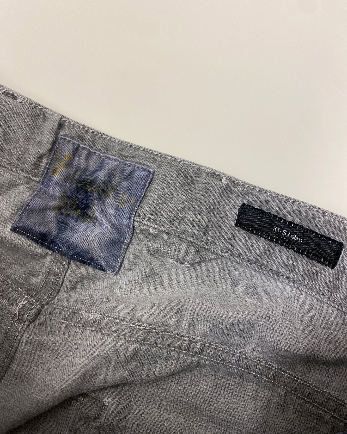 Versuchskind Berlin 2010s X1-Sl Slim Asymmetrical Denim Light Grey