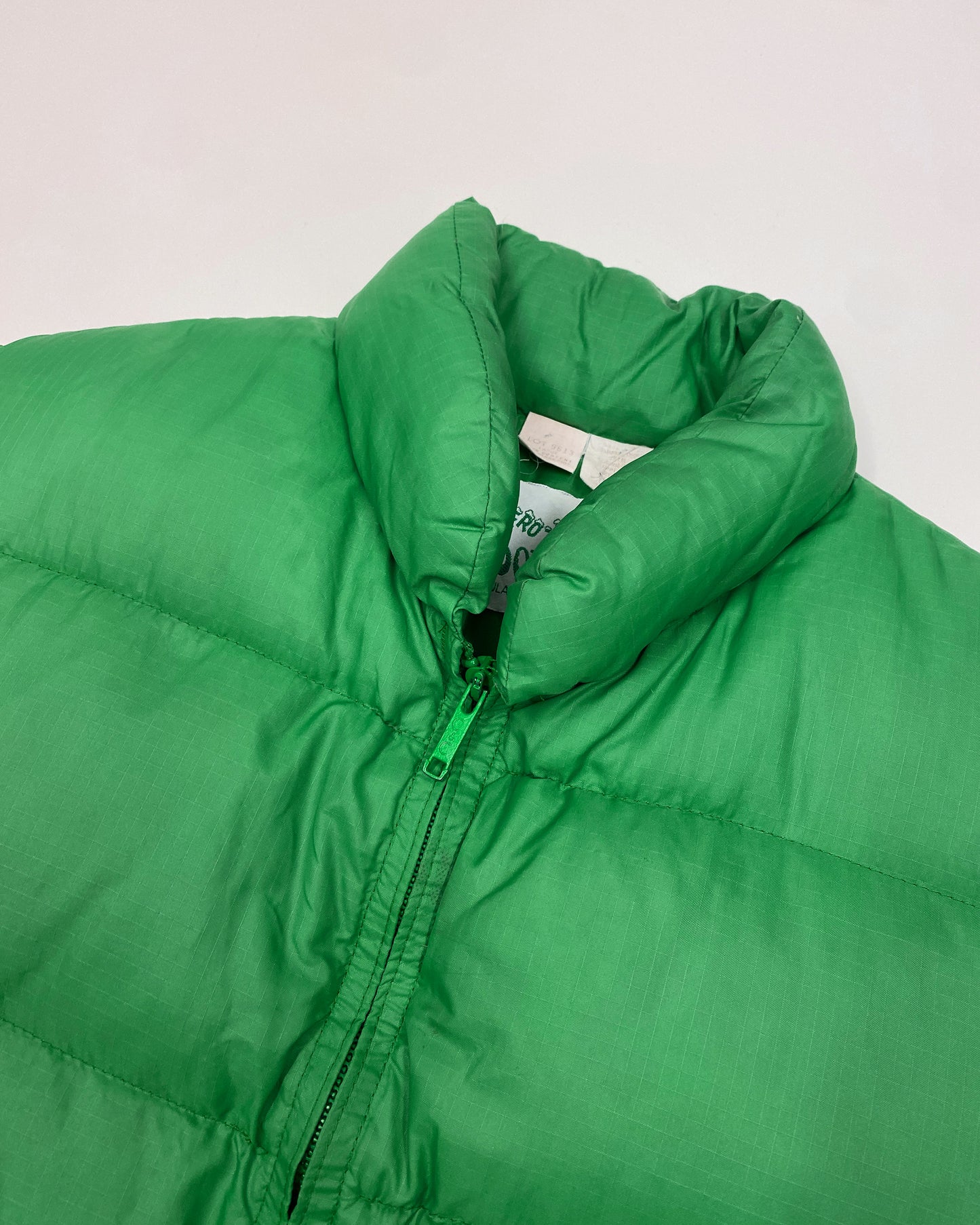 Zero-Zone Down 1970s Puffer Vest Green