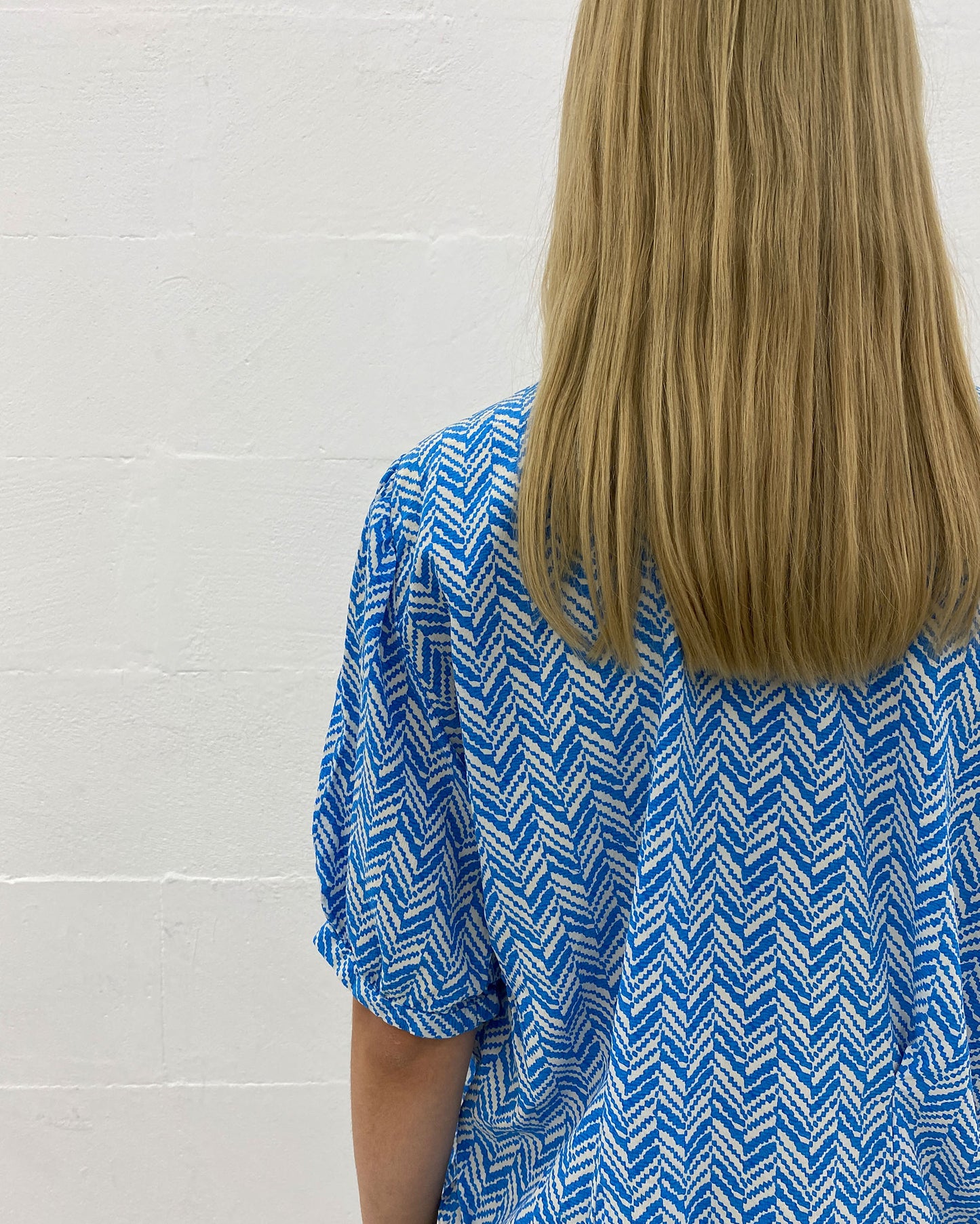 Vintage 1970s Pattern Loose Blouse Top Turquoise
