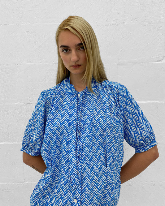 Vintage 1970s Pattern Loose Blouse Top Turquoise