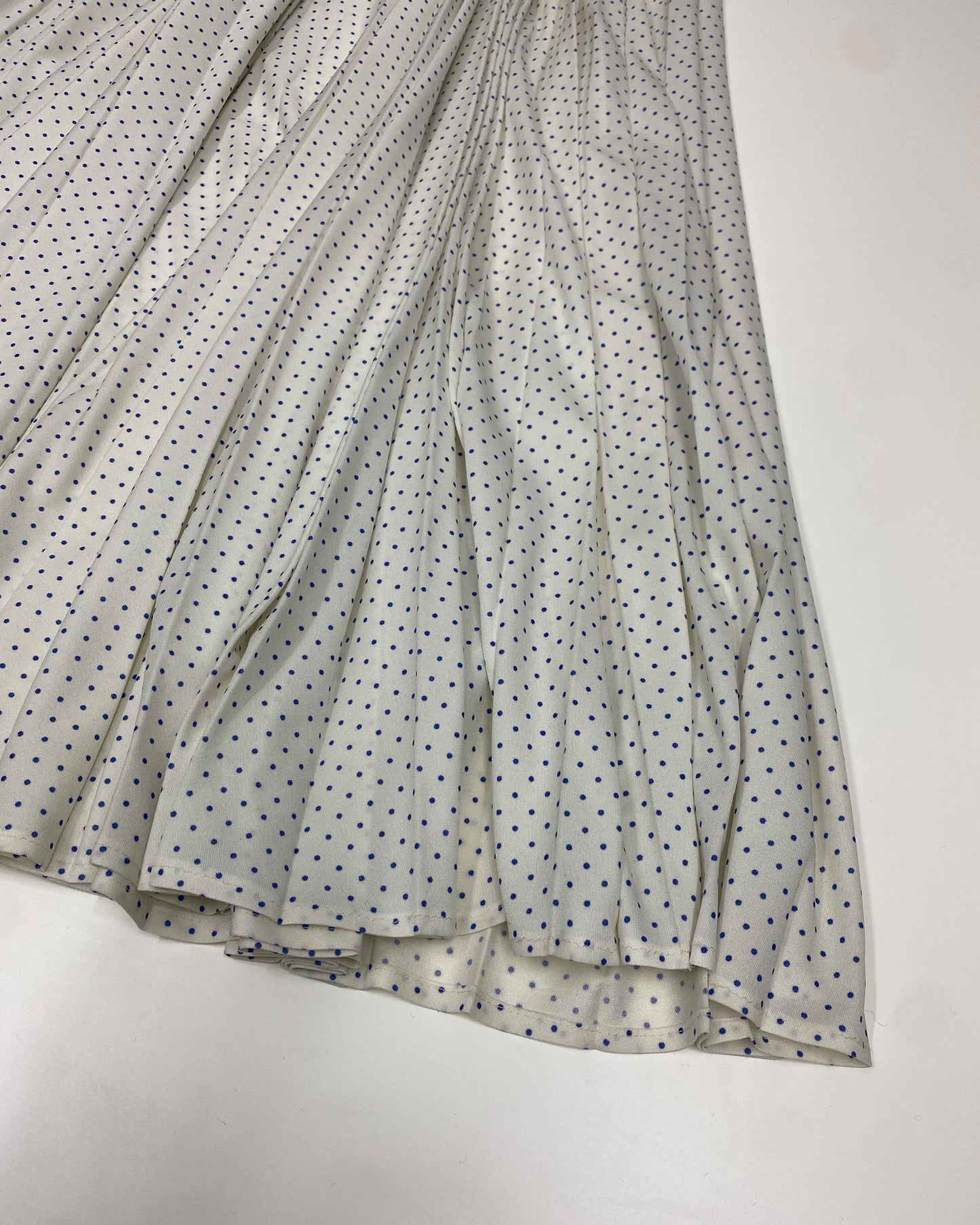 Vintage 1970s Polka Dot Shoulder Slit Dress White