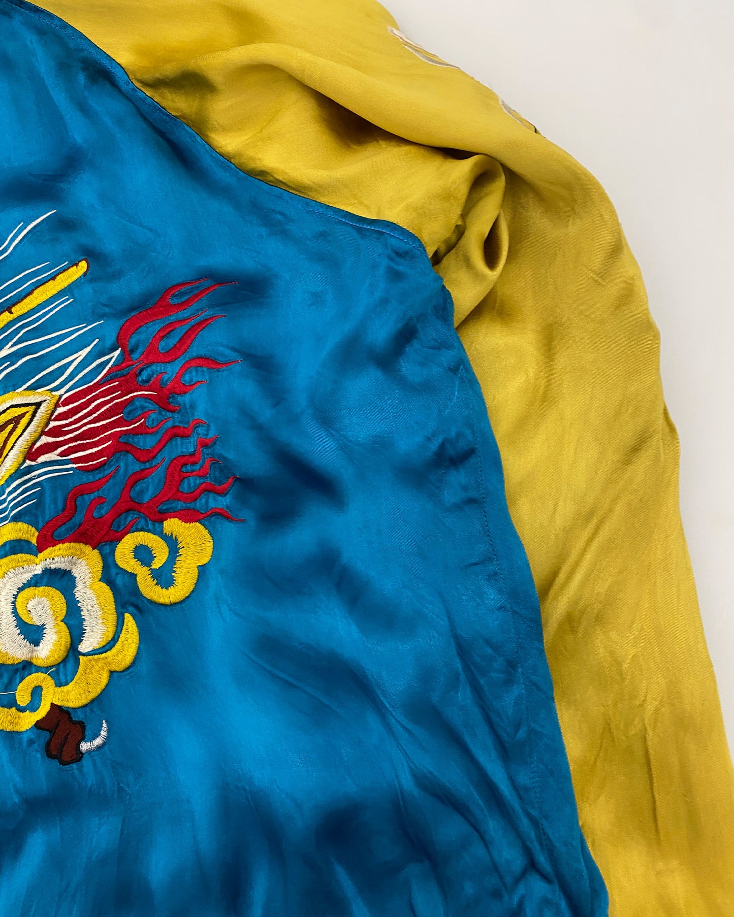 Vintage 1980s Reversible Japan Dragon Souvenir Jacket Blue Yellow