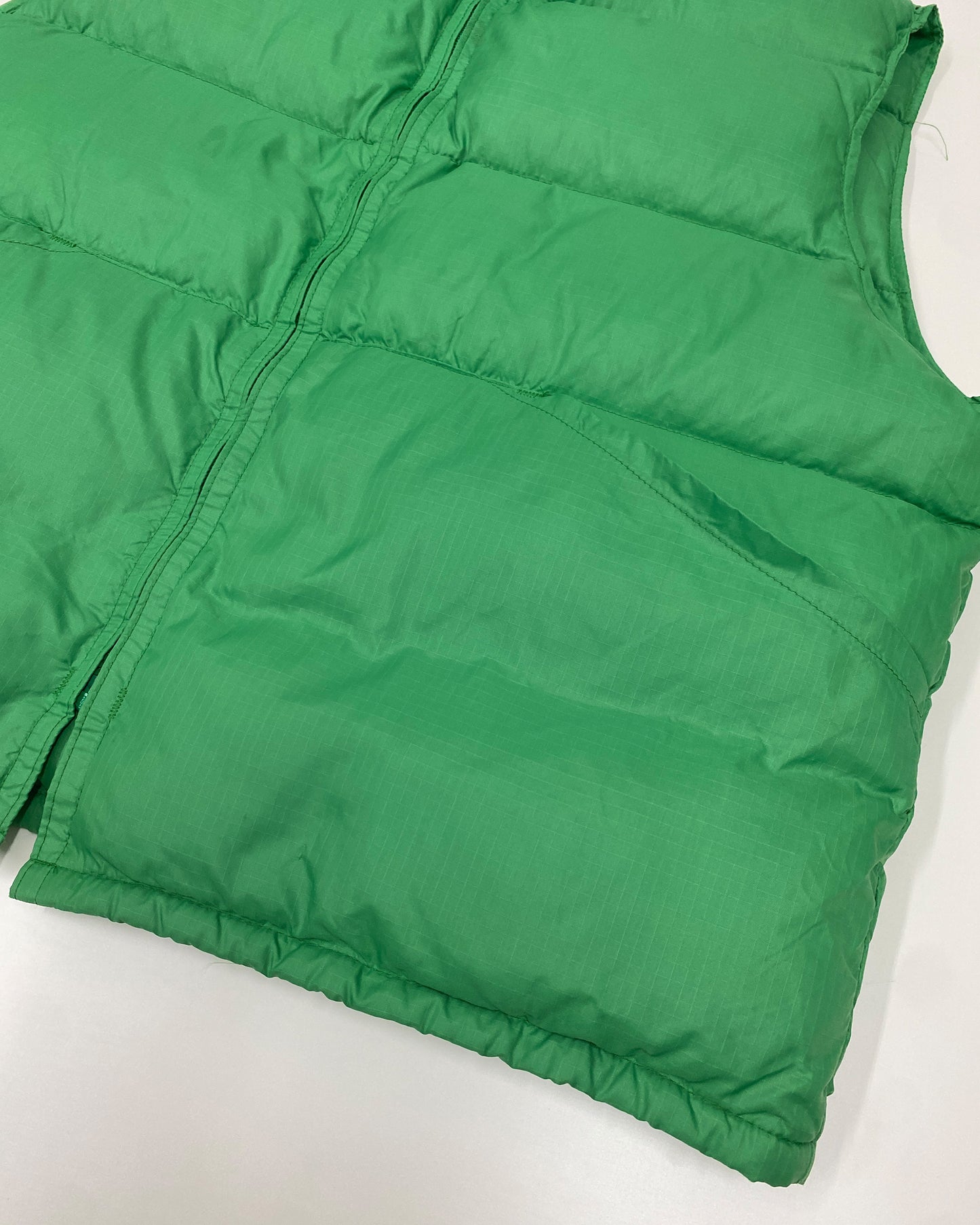 Zero-Zone Down 1970s Down Puffer Vest Green