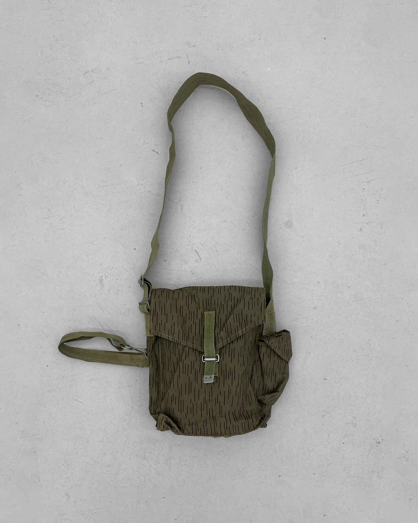 Vintage 1960er NVA Camo Gasmaske UTV Tasche Grün 