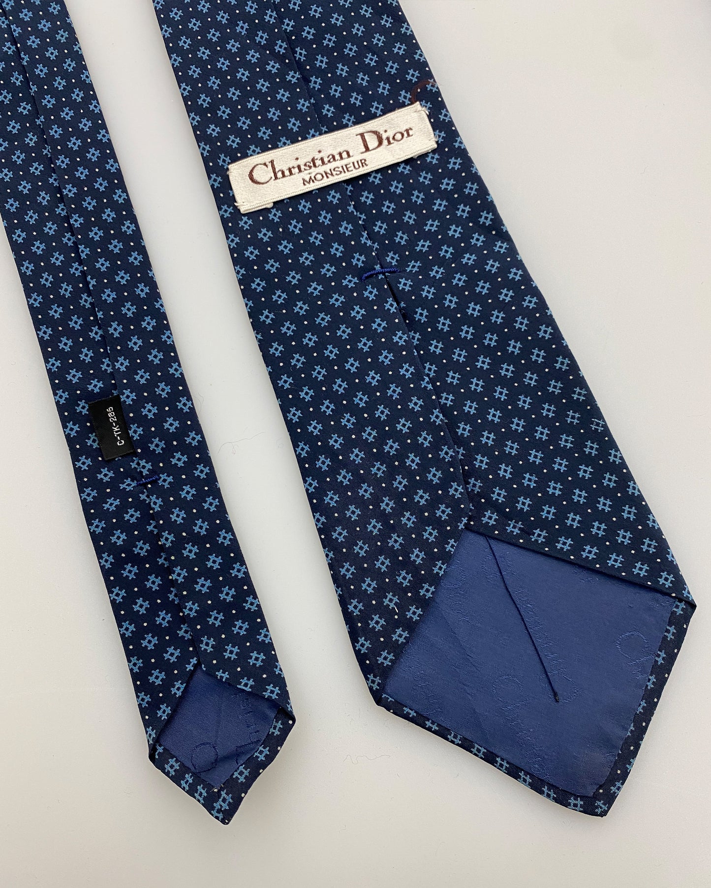 Christian Dior 1990s Pattern Tie Blue