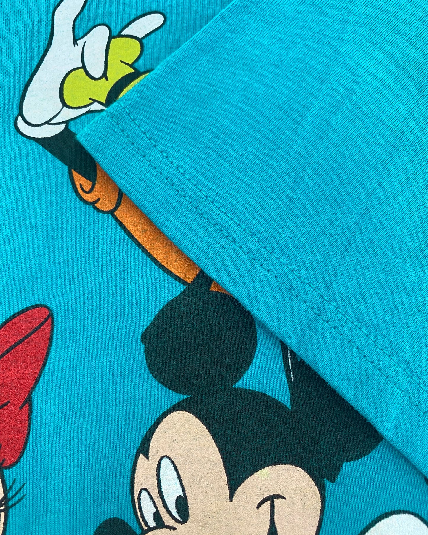 Vintage 1990s Mickey Gang Graphic T-Shirt Cyan