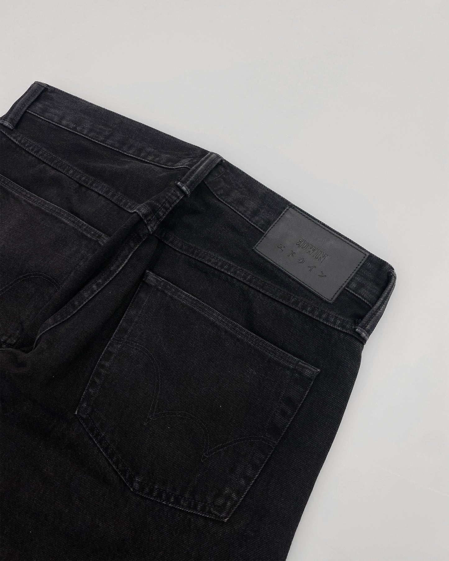 Edwin 2020s Regular Tapered Selvedge Denim Schwarz 