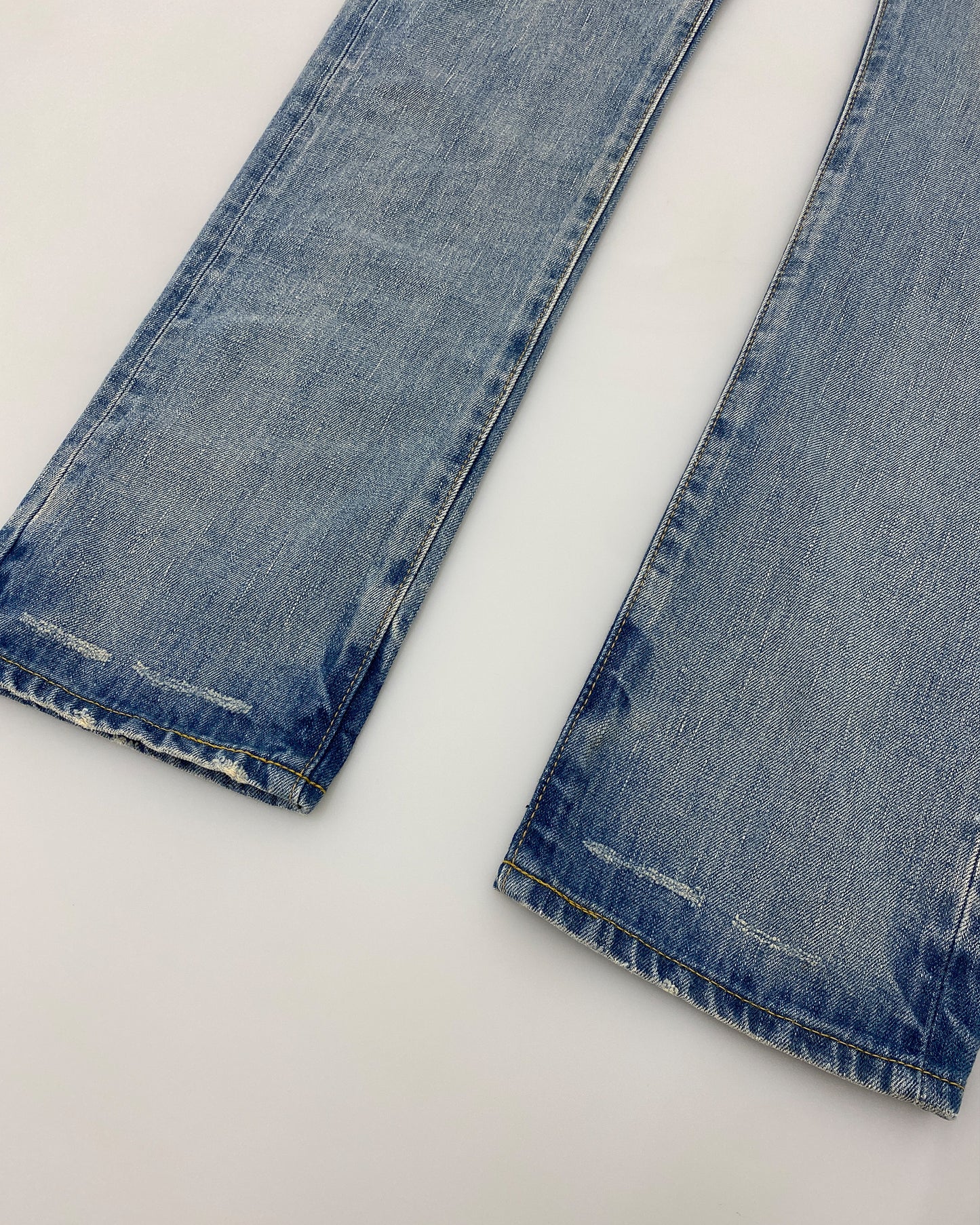 Edwin 1990er Selvedge Denim, verblasstes Hellblau 