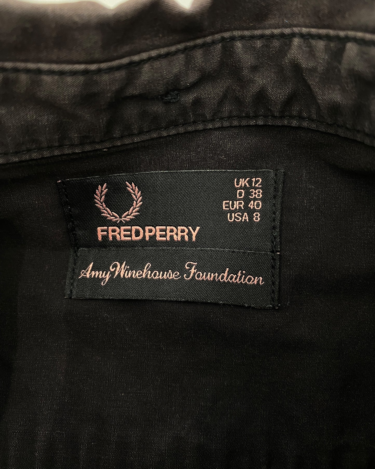 Amy Winehouse Foundation x Fred Perry 2010s Button Down Short Sleeve Top Brown