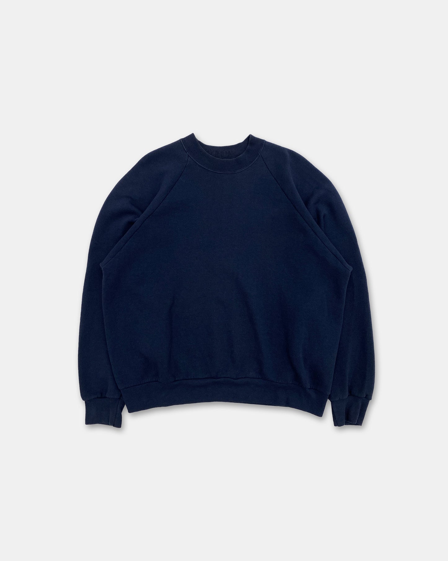 Fruit of the Loom 1980s Raglan Crewneck Navy