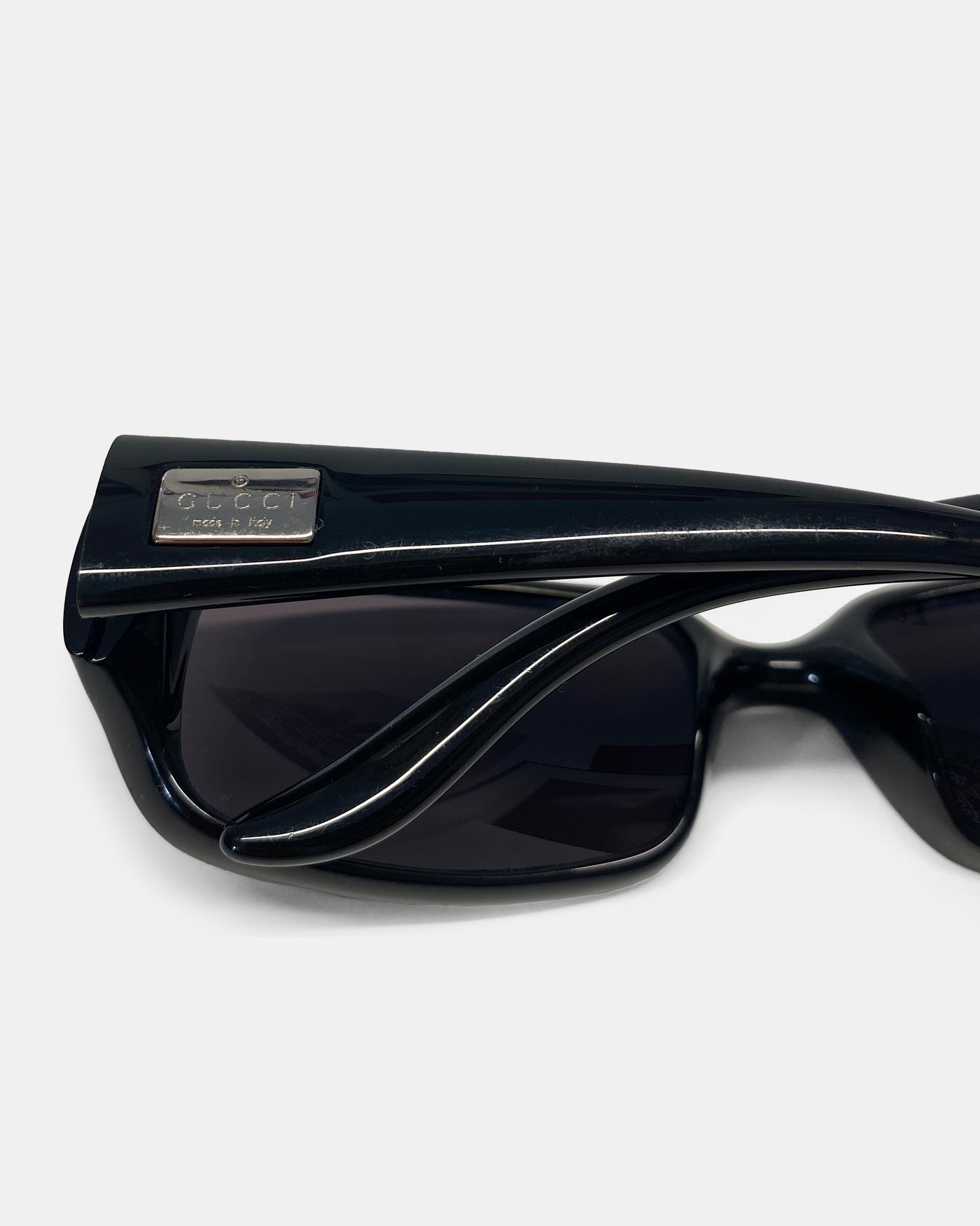 Gucci by Tom Ford 2000s GG 2455/S Sunglasses Black