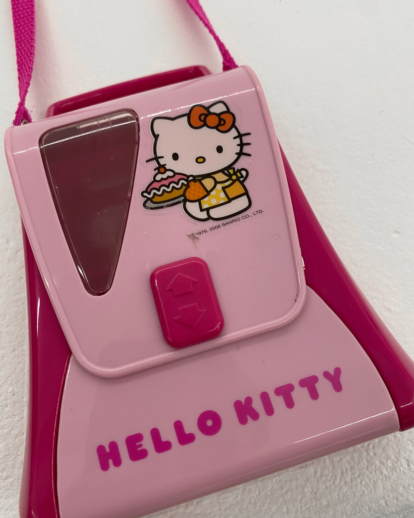 Hello Kitty 2006 Sling Bag Pink