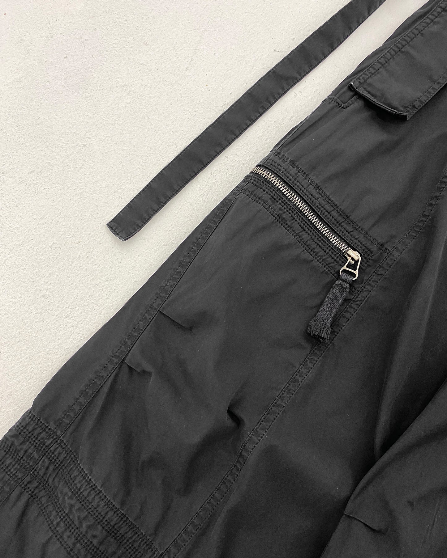 Helmut Lang 2010er Bondage Zip Pants Schwarz 