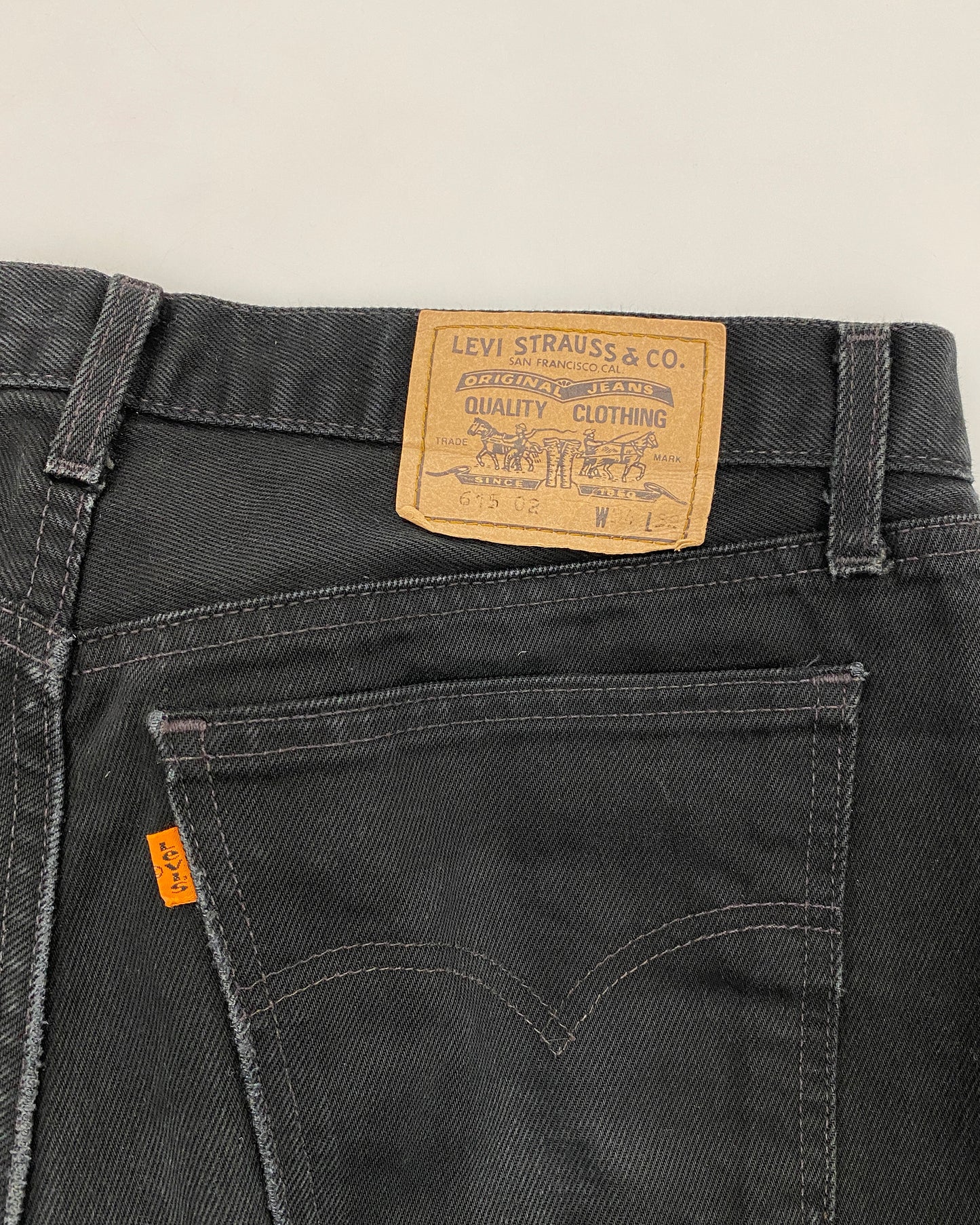 Levis 1990er Distressed Orange Tab Denim Schwarz 