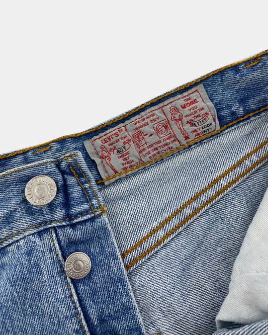 Levis 1990er 901 USA Jeansshorts Hellblau 