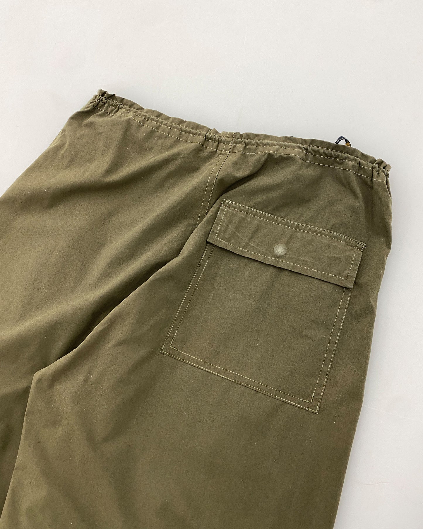 Maharishi 1990er Bestickte Mantis Snopants Fallschirmhose Khaki Grün 