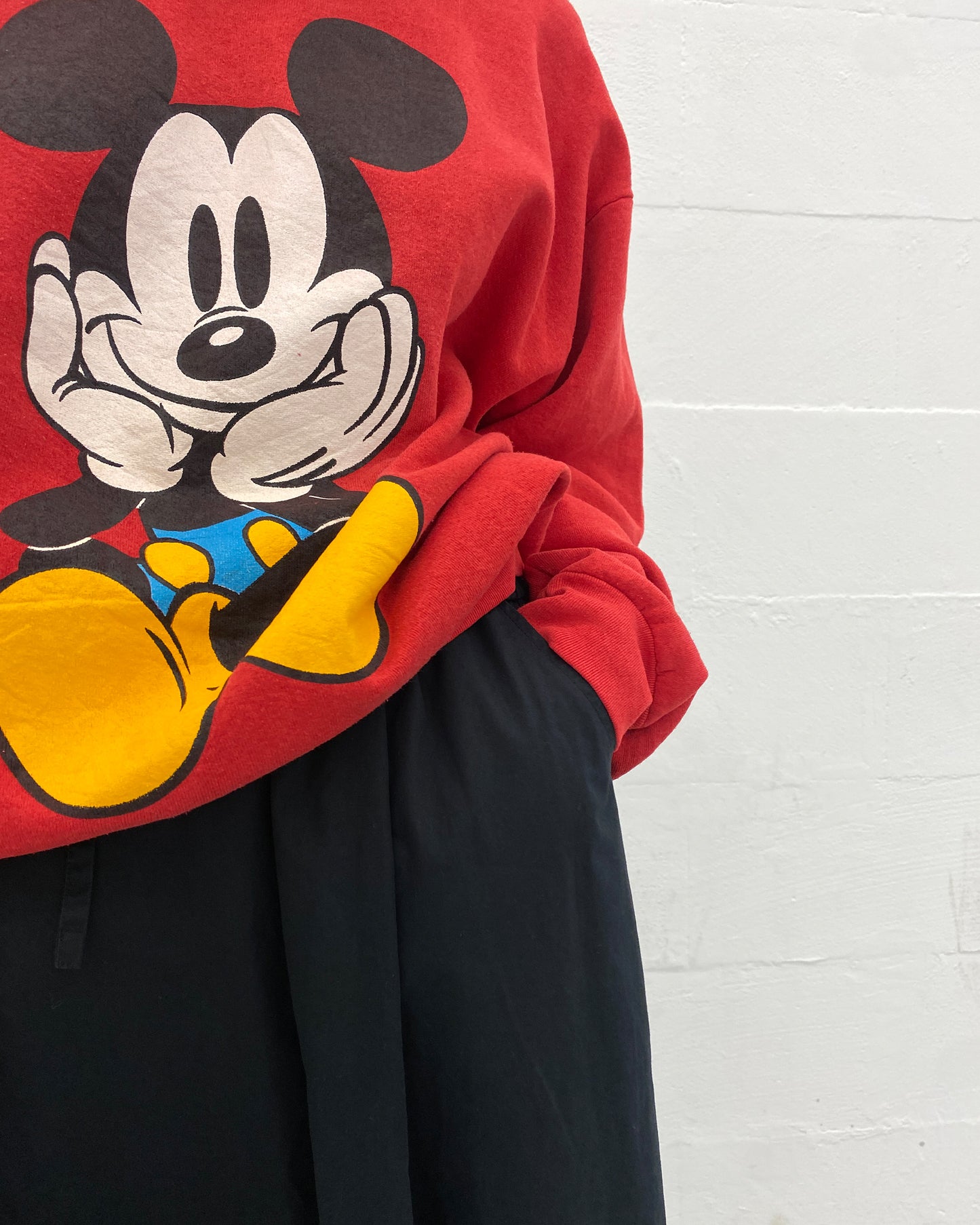 Vintage 1990s Made in USA Disney Mickey Crewneck Red