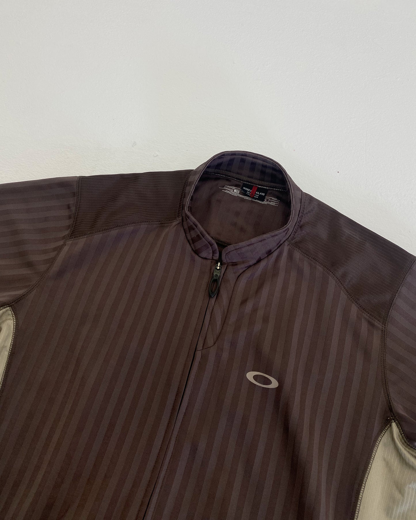 Oakley 2000s Gestreiftes Fahrradtrikot Braun 